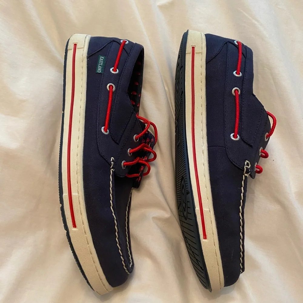 Eastland Men’s Adventure MLB Red Sox Navy Oxford with Logo size 12D